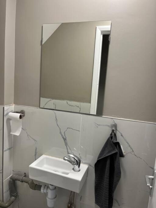Apartamento A Beautiful Ground-floor Flat. Londres
